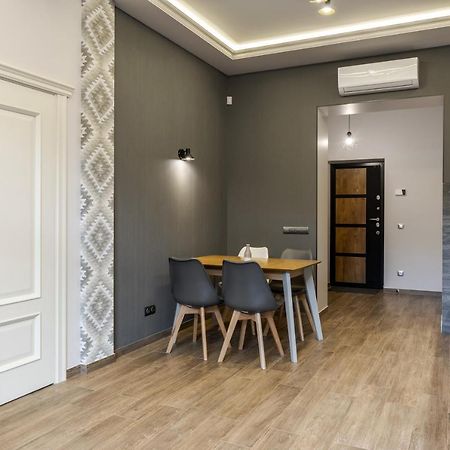 Inshiapartments On Kovzhuna Str Lviv Luaran gambar