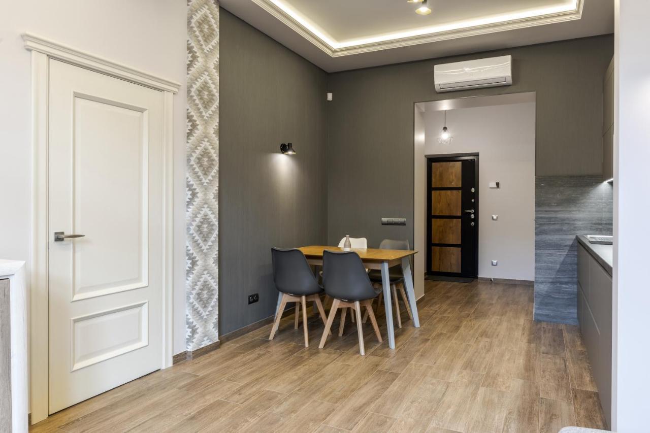 Inshiapartments On Kovzhuna Str Lviv Luaran gambar