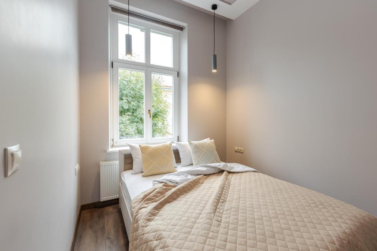 Inshiapartments On Kovzhuna Str Lviv Luaran gambar